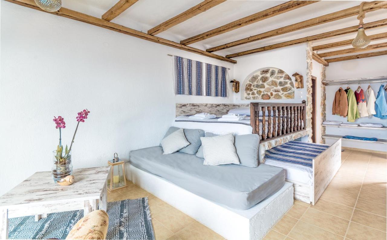 Limeri Traditional Guest House Monolithos  Екстериор снимка