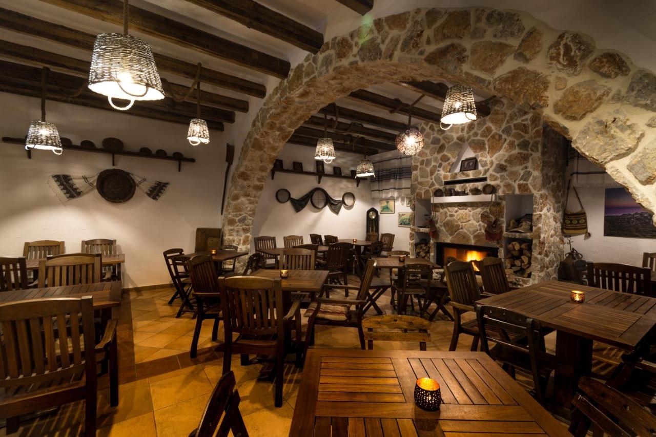 Limeri Traditional Guest House Monolithos  Екстериор снимка
