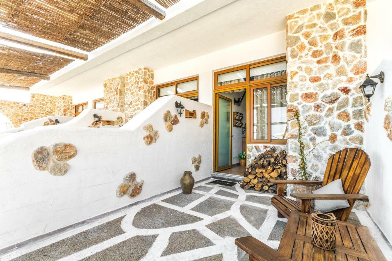 Limeri Traditional Guest House Monolithos  Екстериор снимка